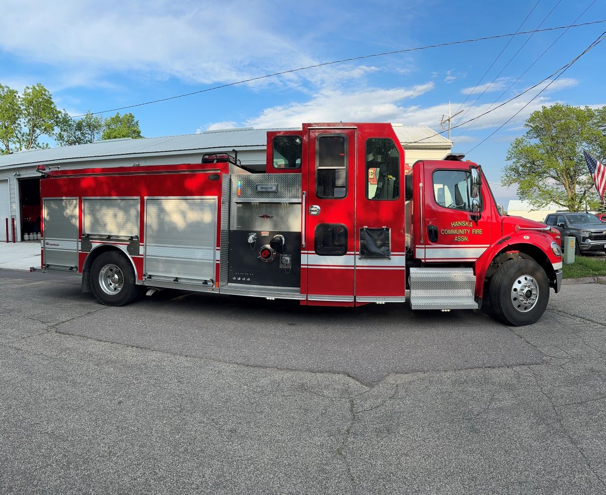 Red Hanska Fire Truck